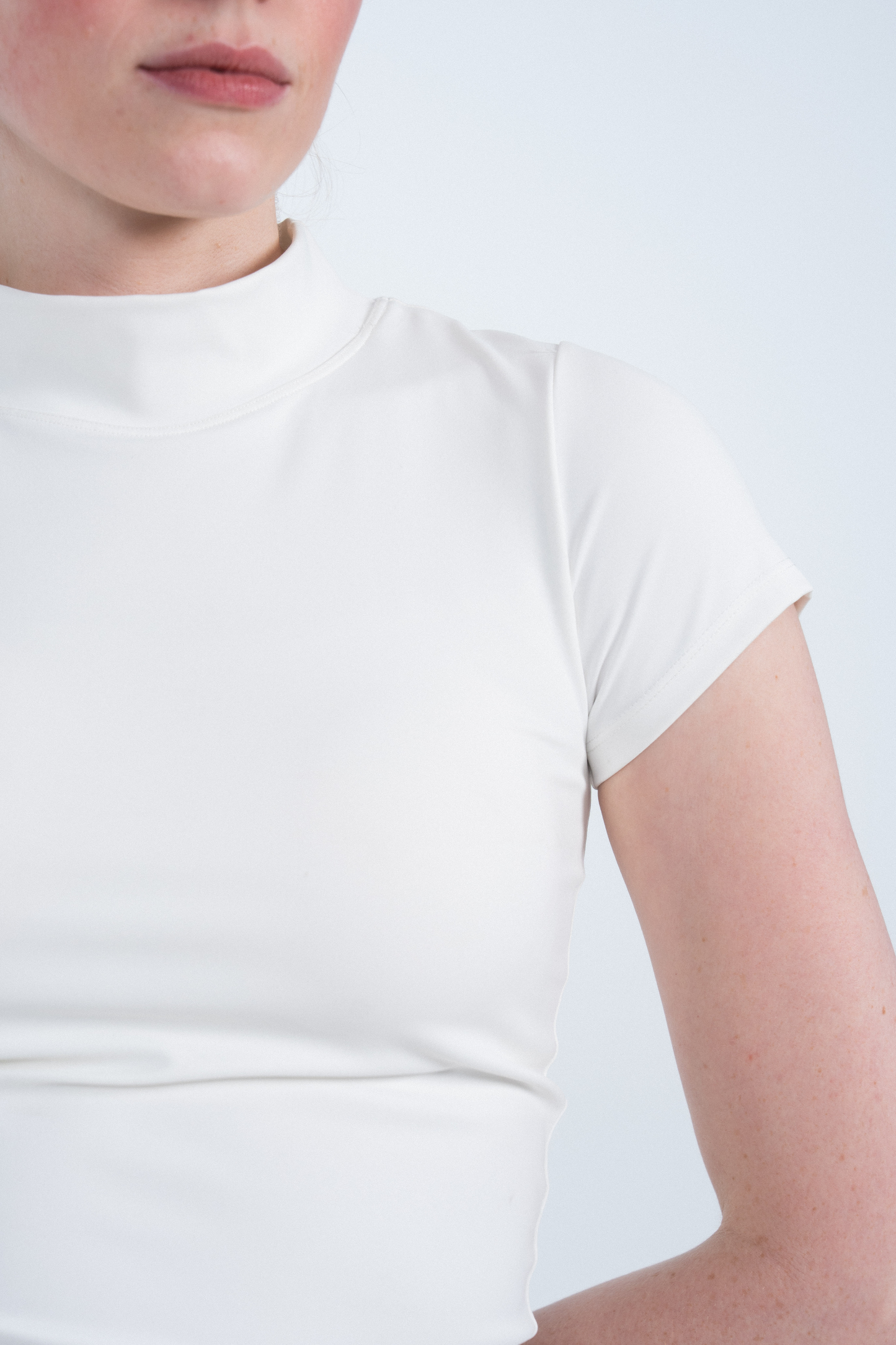 Ready Mock Neck Short Sleeve